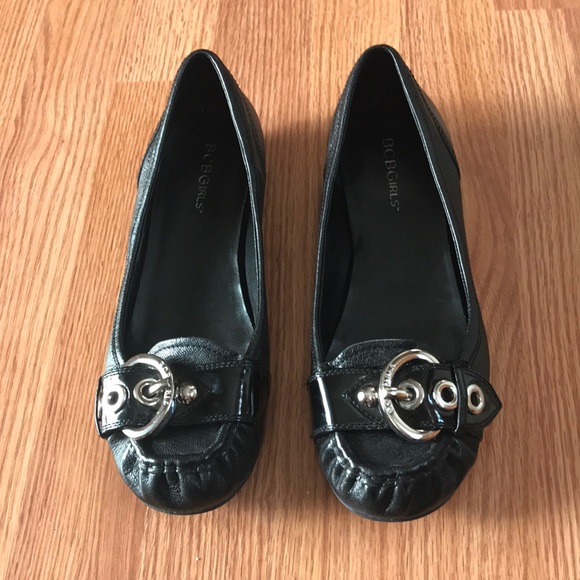 BCBGirls Flats - Picture 2 of 4